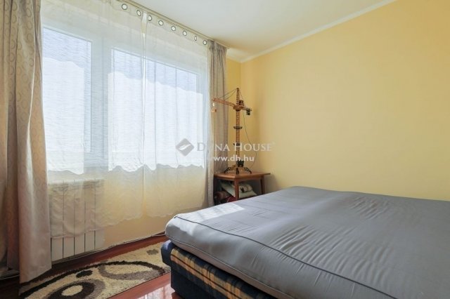 Eladó panellakás, Budapesten, XVIII. kerületben 72.99 M Ft