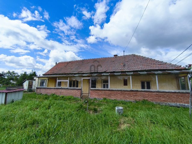 Eladó családi ház, Gyöngyöshalászon 15 M Ft, 2 szobás