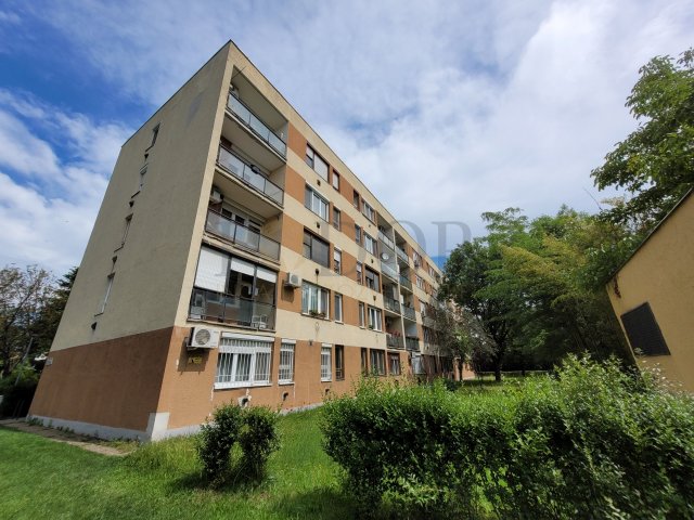 Eladó téglalakás, Budapesten, X. kerületben 44.9 M Ft, 1 szobás