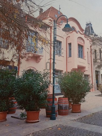 Kiadó ipari ingatlan, Szekszárdon 1314 E Ft / hó