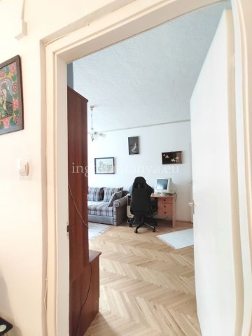 Eladó panellakás, Budapesten, XXI. kerületben 43 M Ft, 3 szobás