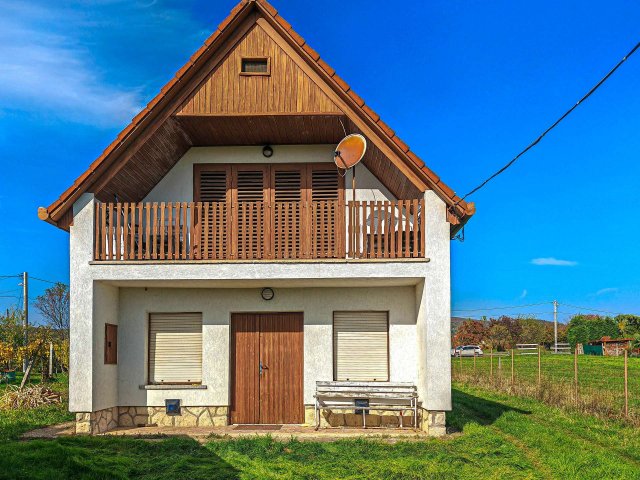 Eladó családi ház, Pécsváradon 19.9 M Ft, 2 szobás