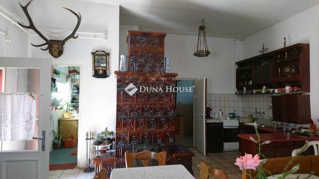 Eladó családi ház, Délegyházán 105 M Ft, 4 szobás