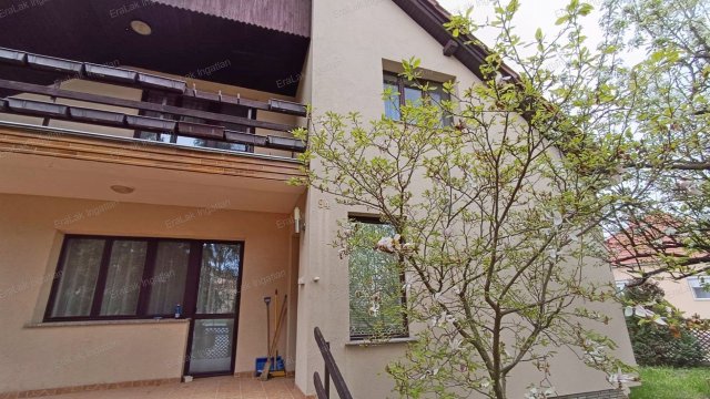 Eladó családi ház, Győrött 118 M Ft, 4 szobás