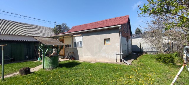 Eladó családi ház, Bicskén 29 M Ft, 1+1 szobás