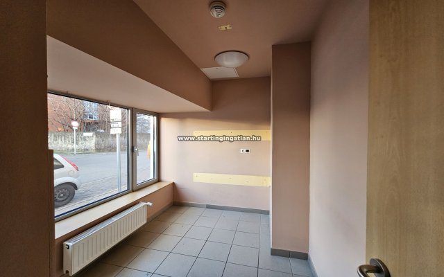 Kiadó iroda, Budapesten, XVIII. kerületben, Üllői úton