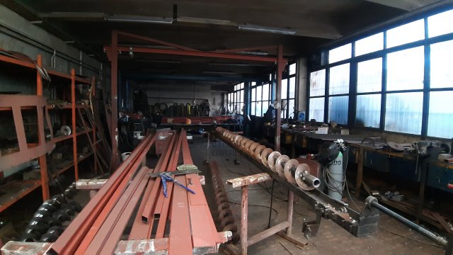 Eladó ipari ingatlan, Debrecenben 365 M Ft / költözzbe.hu