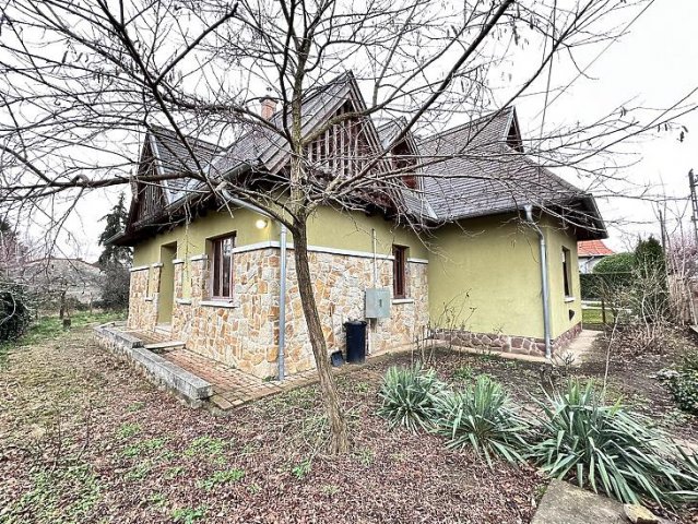 Eladó családi ház, Budapesten, XVI. kerületben 104.9 M Ft