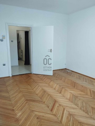 Kiadó téglalakás, albérlet, Szekszárdon 135 E Ft / hó