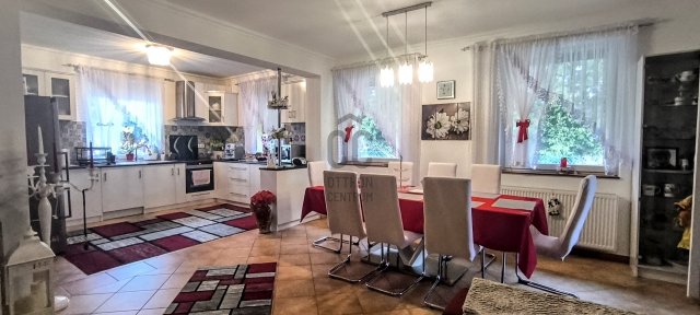 Eladó nyaraló, Balatonszentgyörgyön 129 M Ft, 4 szobás