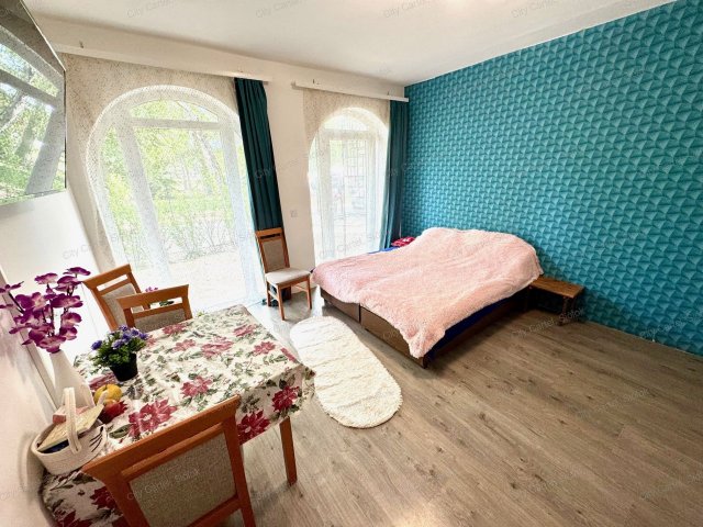 Eladó téglalakás, Balatonlelleén 39.9 M Ft, 2 szobás