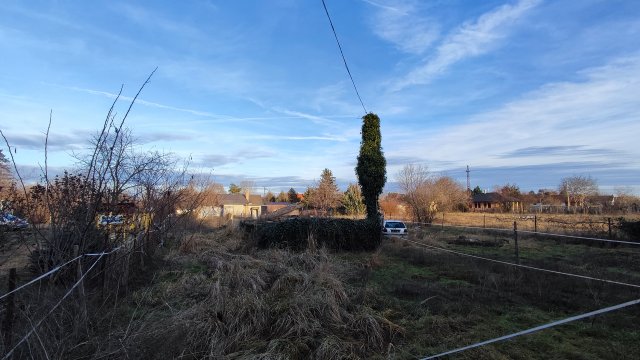 Eladó telek, Cegléden, Dézsa utcában 6.5 M Ft