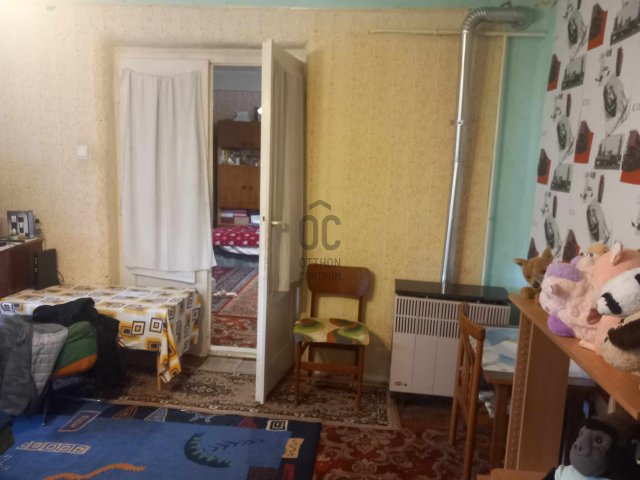 Eladó családi ház, Tiszaföldváron 9.9 M Ft, 2 szobás
