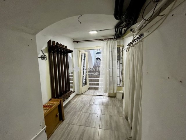 Kiadó üzlethelyiség, Budapesten, VII. kerületben 220 E Ft / hó