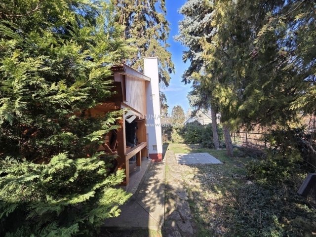Eladó családi ház, Leányfaluban 165 M Ft, 3 szobás