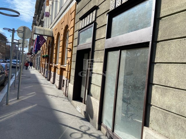 Eladó üzlethelyiség, Budapesten, VII. kerületben 13 M Ft