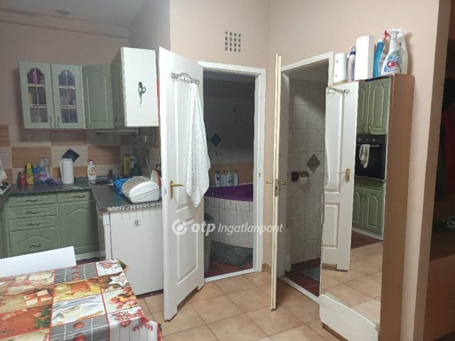 Eladó téglalakás, Budapesten, XX. kerületben 55 M Ft, 1+2 szobás