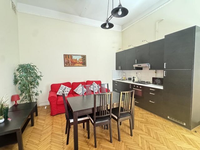 Kiadó téglalakás, albérlet, Budapesten, VI. kerületben