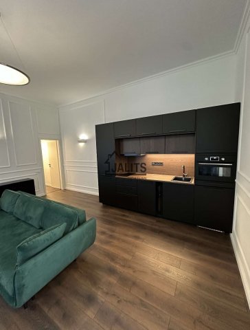 Kiadó téglalakás, albérlet, Budapesten, V. kerületben, 3 szobás