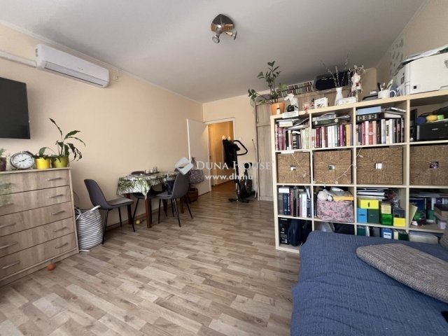 Eladó panellakás, Budapesten, X. kerületben 54 M Ft, 2 szobás