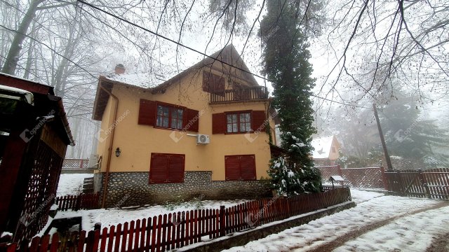 Eladó hotel, Bükkszentkereszten 119 M Ft, 10 szobás