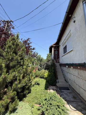 Eladó családi ház, Püspökladányban 56 M Ft, 3+1 szobás