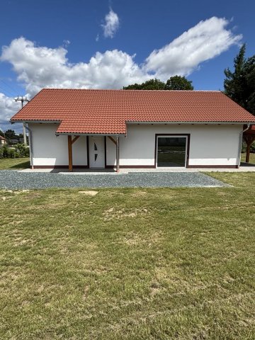 Eladó családi ház, Magyarlakon 75.9 M Ft, 3 szobás