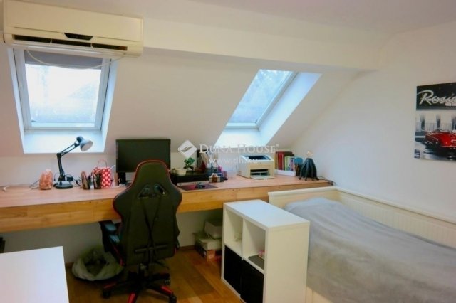 Eladó téglalakás, Budapesten, XX. kerületben 53.9 M Ft, 3 szobás