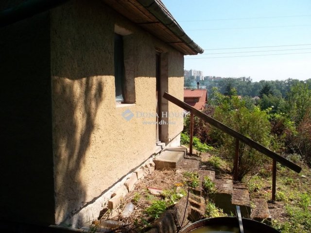 Eladó nyaraló, Miskolcon 12.99 M Ft, 1 szobás