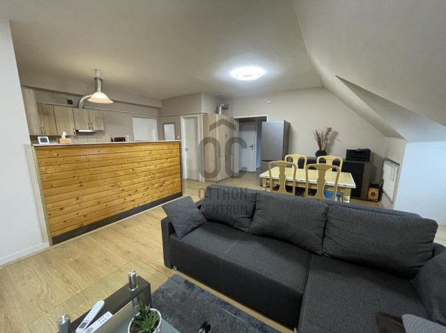 Eladó üzlethelyiség, Kalocsán 74.5 M Ft / költözzbe.hu