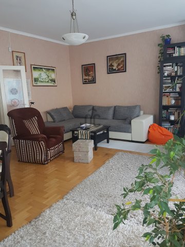 Eladó családi ház, Budapesten, XIV. kerületben 240 M Ft