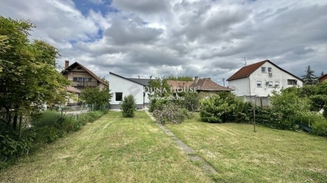 Eladó családi ház, Budapesten, XVIII. kerületben 99.9 M Ft