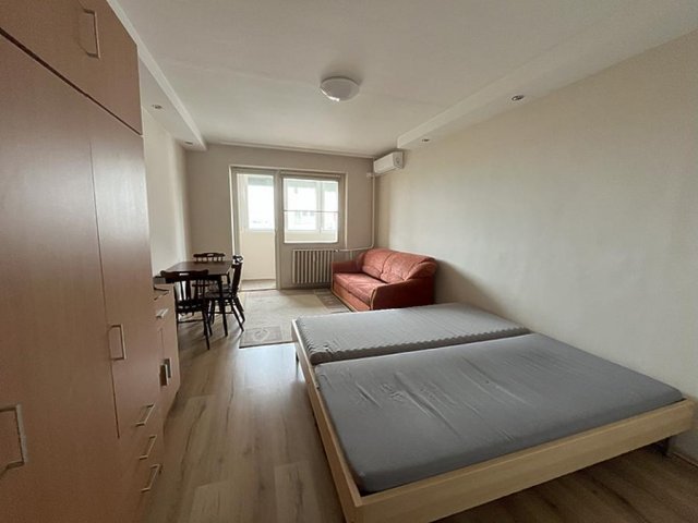 Kiadó panellakás, albérlet, Budapesten, III. kerületben