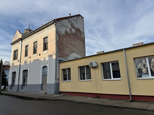 Eladó ipari ingatlan, Vásárosnaményben 300 M Ft