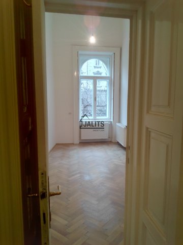 Kiadó téglalakás, albérlet, Budapesten, VI. kerületben