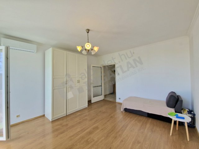Kiadó panellakás, albérlet, Budapesten, XI. kerületben, 1 szobás