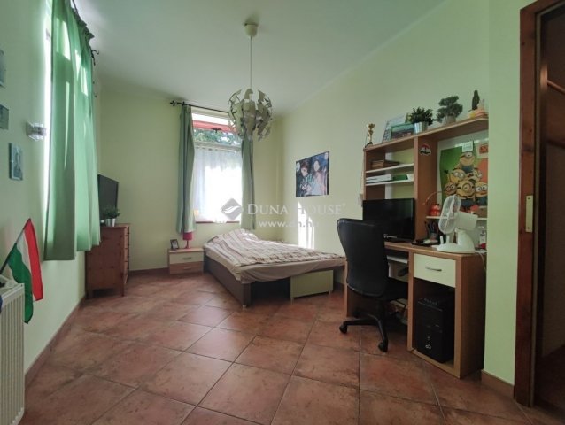 Eladó családi ház, Mohácson 88 M Ft, 3 szobás
