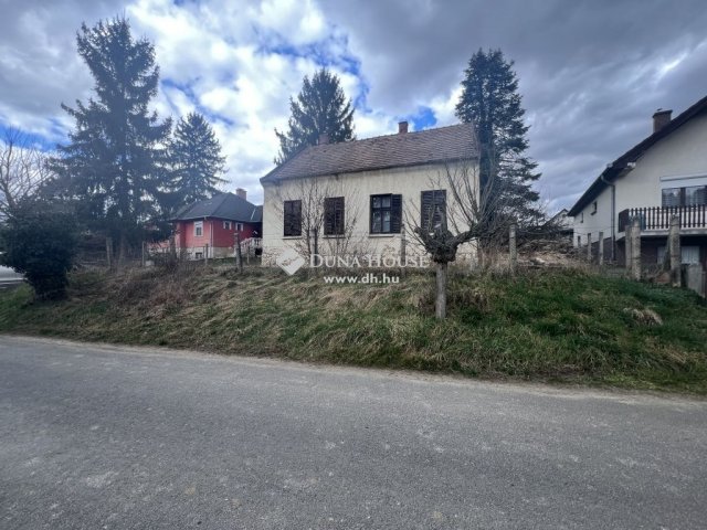 Eladó családi ház, Zalaegerszegen 21.9 M Ft, 2 szobás