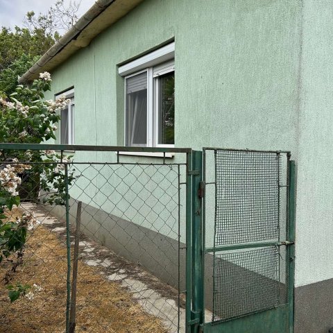 Eladó családi ház, Nyíregyházán 35.9 M Ft, 3 szobás