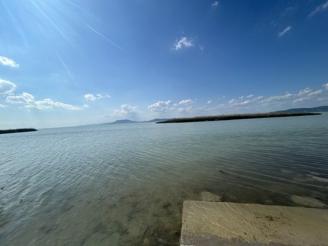 Eladó családi ház, Balatonbogláron 145 M Ft, 8+4 szobás