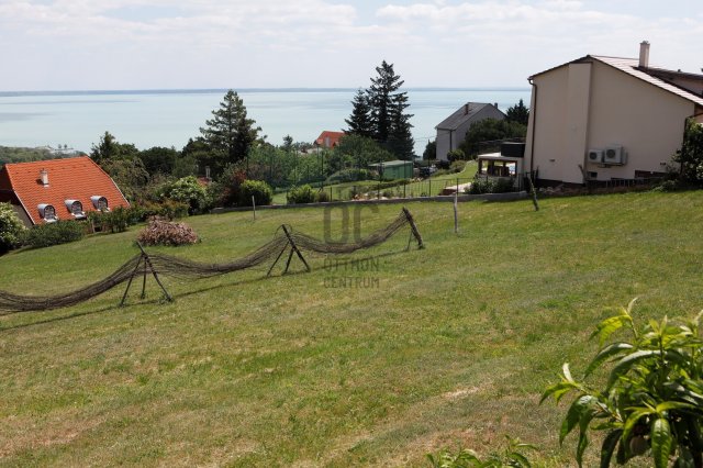 Eladó telek, Balatonalmádiban 250 M Ft / költözzbe.hu