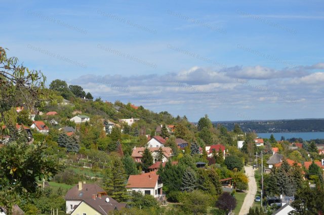 Eladó telek, Balatonalmádiban 54 M Ft / költözzbe.hu