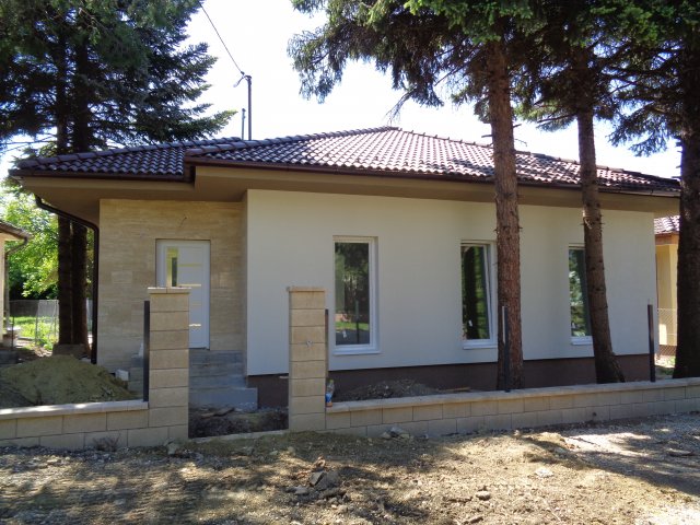 Eladó családi ház, Érden 94.9 M Ft, 4 szobás