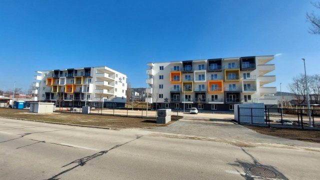 Kiadó téglalakás, albérlet, Tatabányán, Jedlik Ányos utcában
