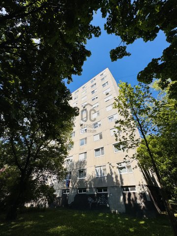 Eladó panellakás, Győrött 41 M Ft, 2 szobás