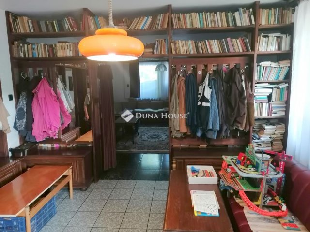 Eladó családi ház, Újfehértón 130 M Ft, 6 szobás