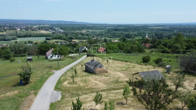 Eladó telek, Alsópáhokon 24.9 M Ft / költözzbe.hu