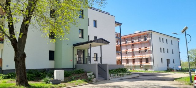 Eladó téglalakás, Bicskén 27.9 M Ft, 1 szobás