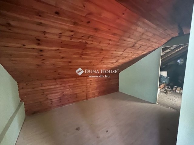 Eladó téglalakás, Pécsett 20.9 M Ft, 2 szobás