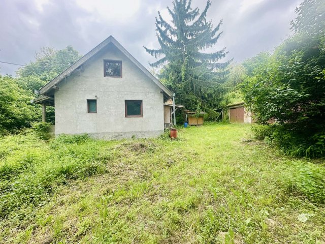 Eladó családi ház, Zalaszántón 32.9 M Ft, 6+1 szobás